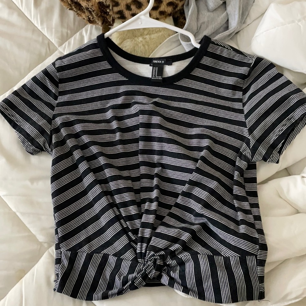 Forever 21 Black shirt with white stripes